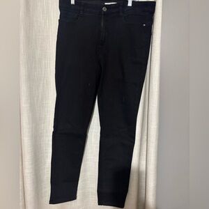Women's Black Skinny Jeans